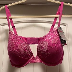 Pink lace Maidenform bra NWT 36D